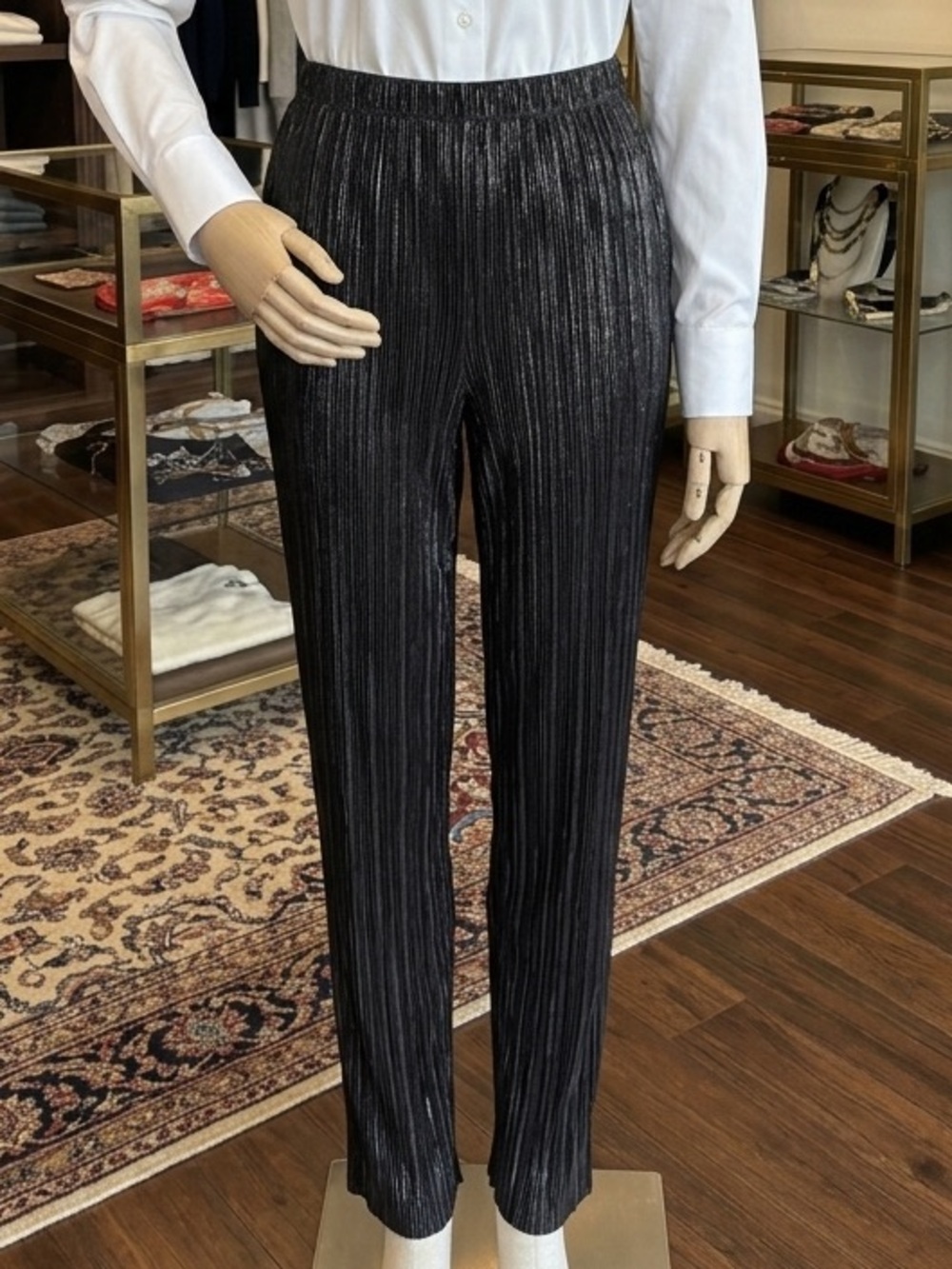 Antthony Black Shimmer Pleated Straight-Leg Pants
